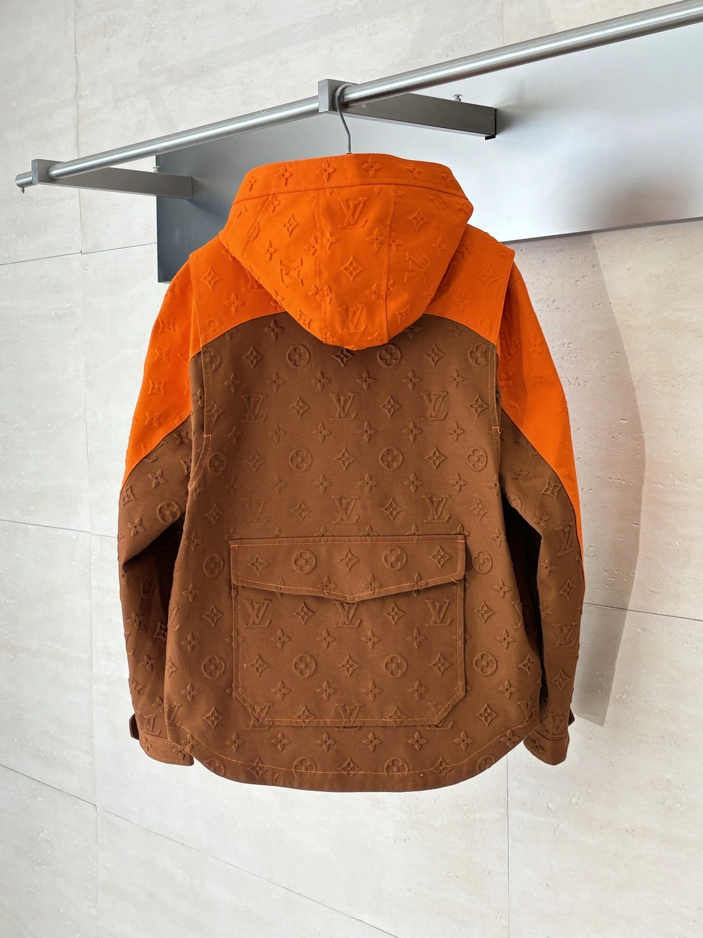wg.luxury-- 8V item: E-F363J0514